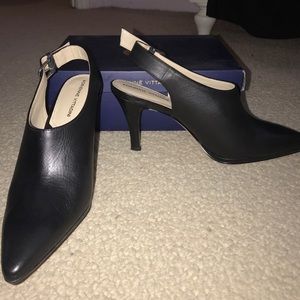 Adrienne Vittadini black shoes